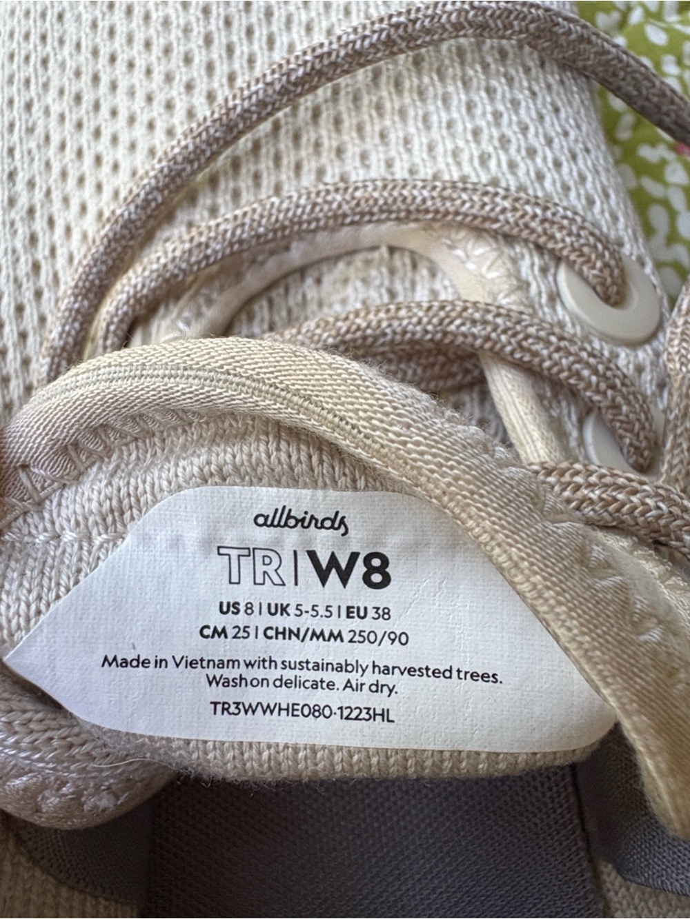 Allbirds Tree Runner Beige Knit Sneaker Womens Sz8 - Picture 2 of 6